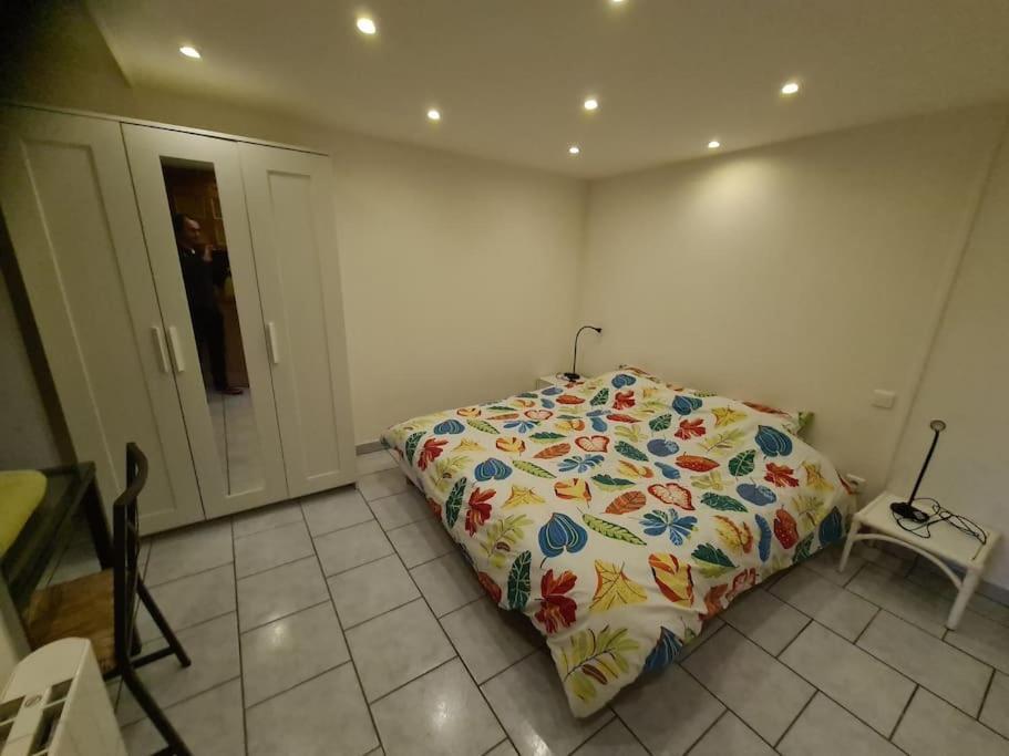 Studio, Mons Sart, Proche Lille Et Metro Εξωτερικό φωτογραφία